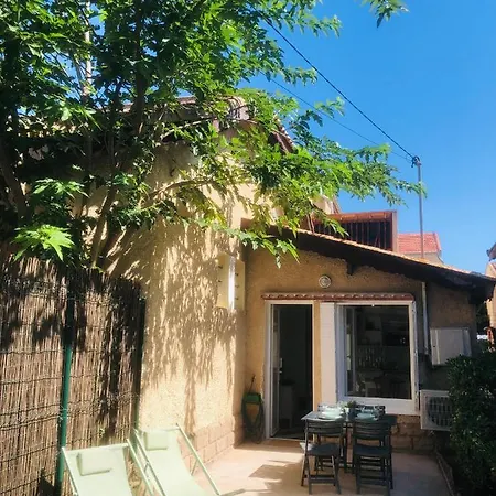 Maisonnette Climatisee Refaite A Neuf Avec Parking A 300M De La Plage Le Grau-d'Agde Exterior photo
