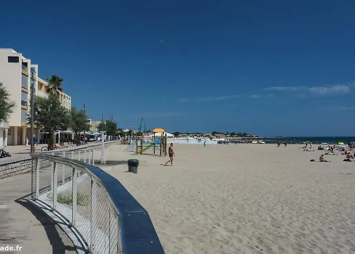 Maisonnette Climatisee Refaite A Neuf Avec Parking A 300M De La Plage