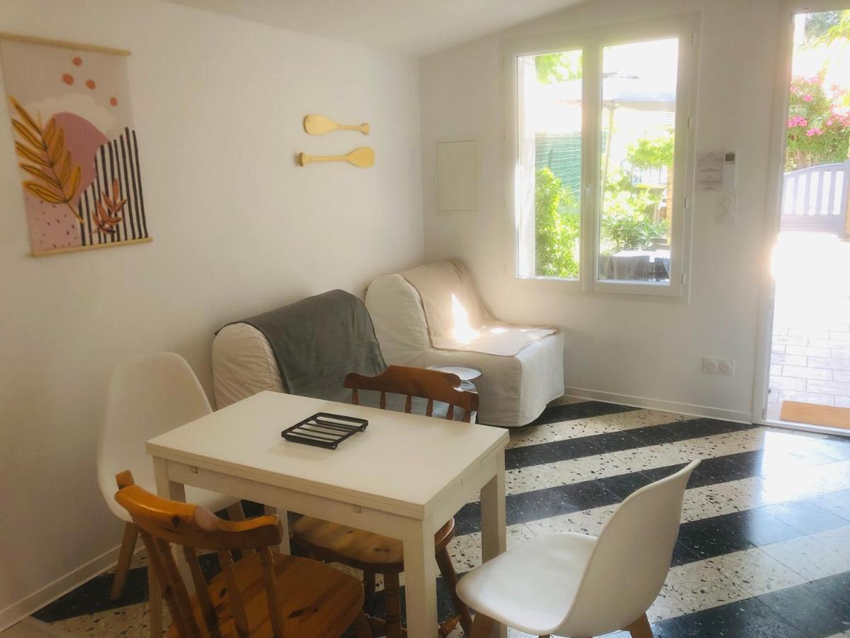 Maisonnette Climatisee Refaite A Neuf Avec Parking A 300m De La